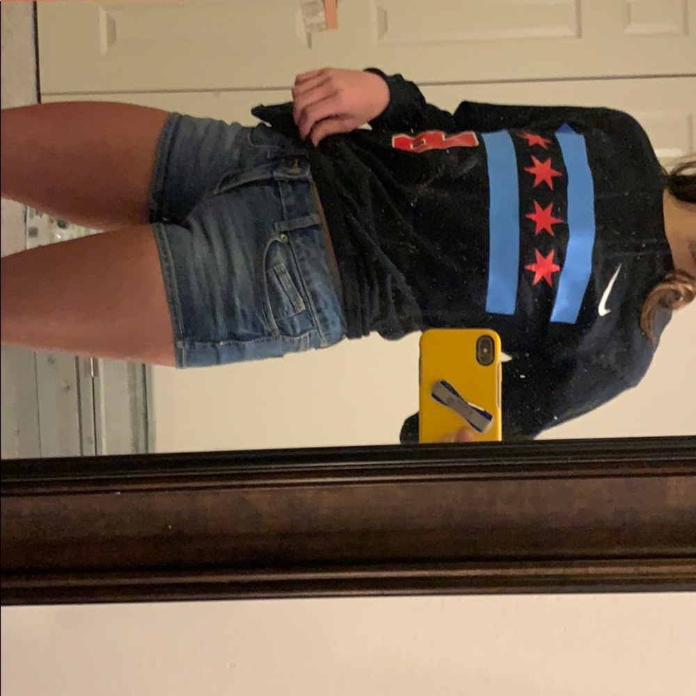 Jean shorts. - Picture 4 of 4